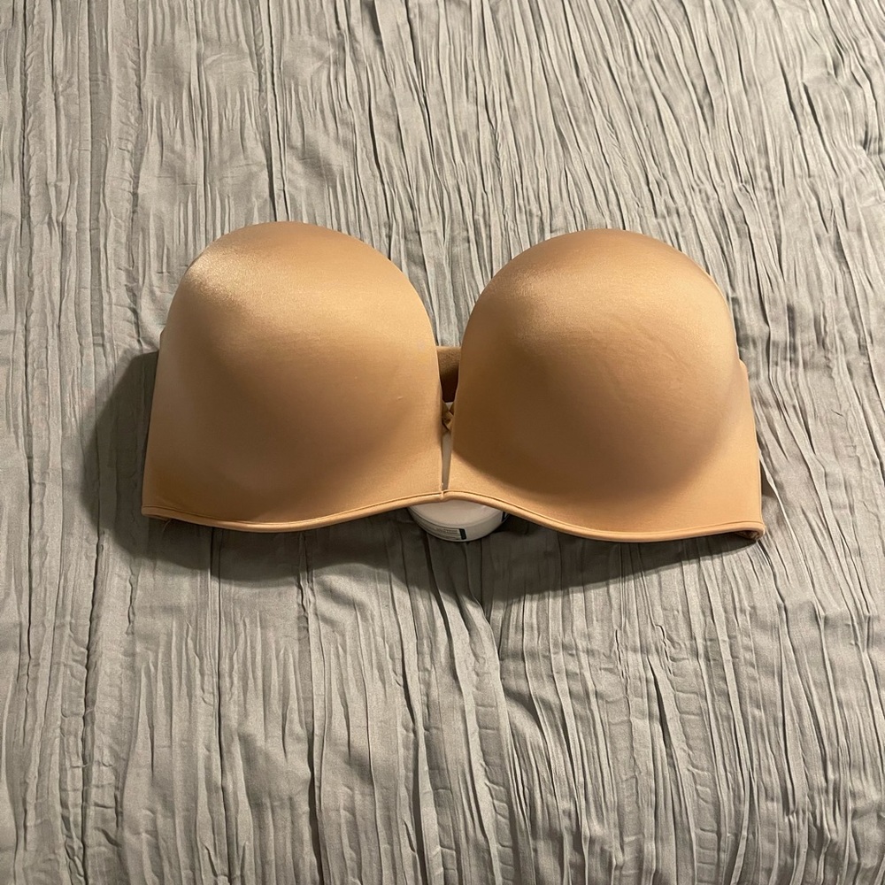 Victoria’s Secret Strapless Bra 38D